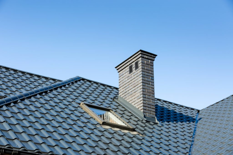 Metal Roofing vs Shingle Roofing Pros, Cons, and Comparisons Pretty