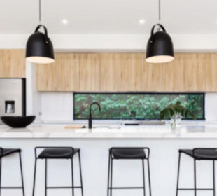 Kitchen Makeover in Auckland on a Budget: Tips and Tricks for a Beautiful Space