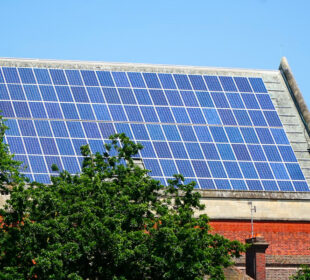 Ways in Which Use of Solar Power Helps in Saving Money