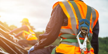 The Importance of Using Roofing Safety Gear