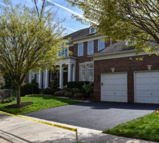 What to Look for in a Driveway Paving Contractor Insights for Homeowners